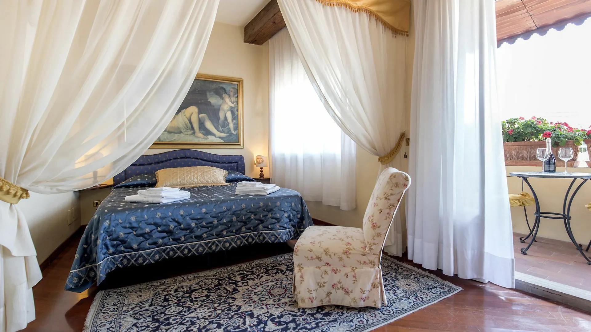 Bb Charme - Ponte Vecchio Apartment Florence 0*,  Italy