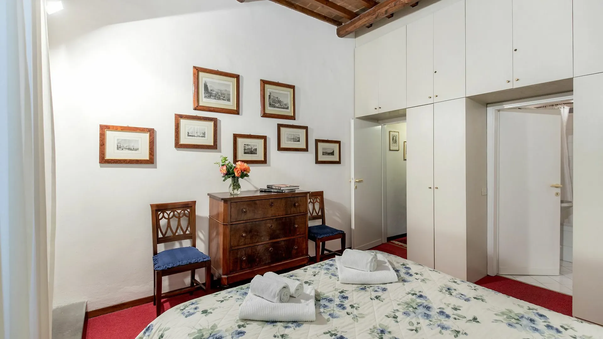 Bb Charme - Ponte Vecchio Apartment Florence