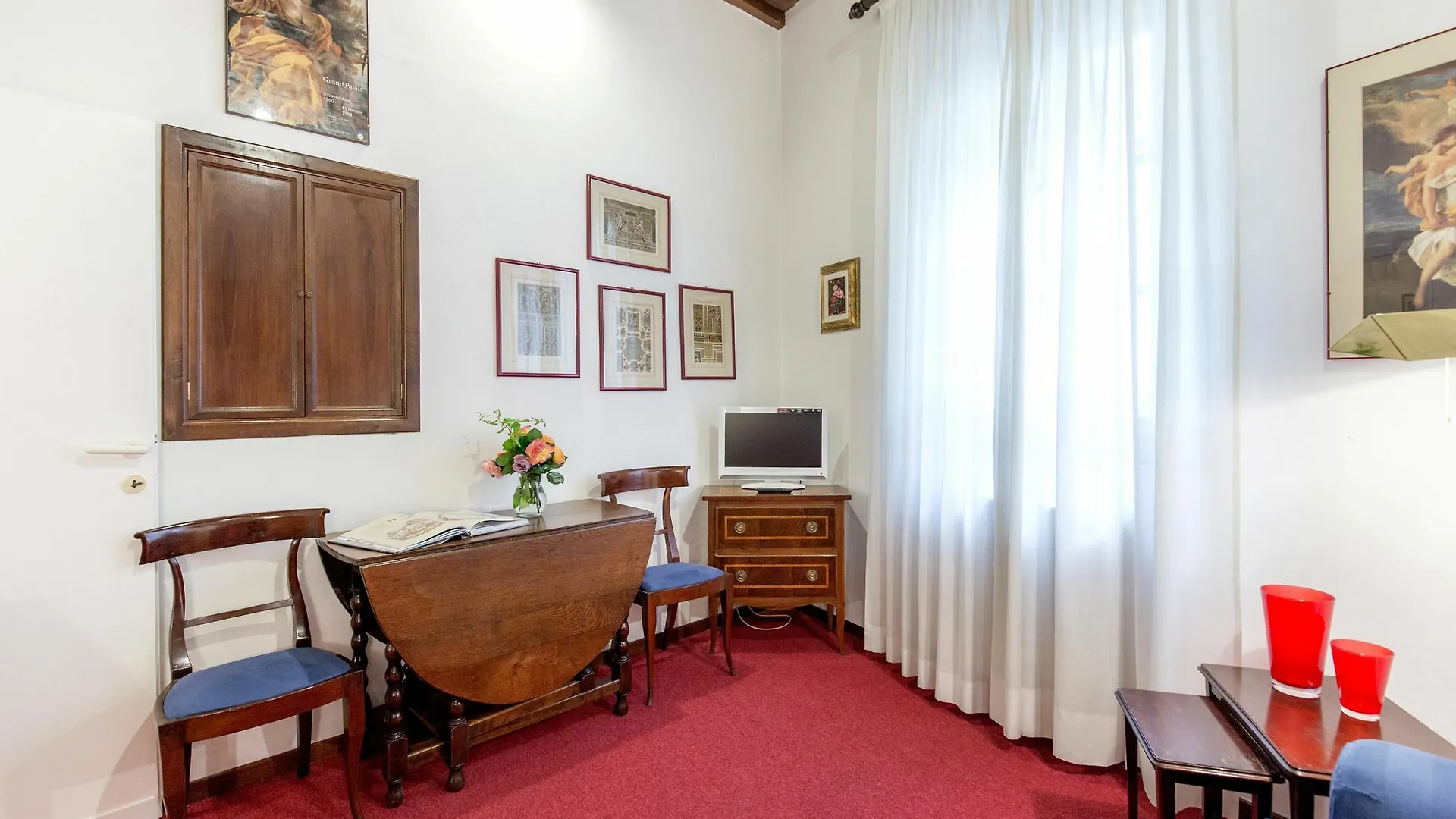 Bb Charme - Ponte Vecchio Apartment Florence